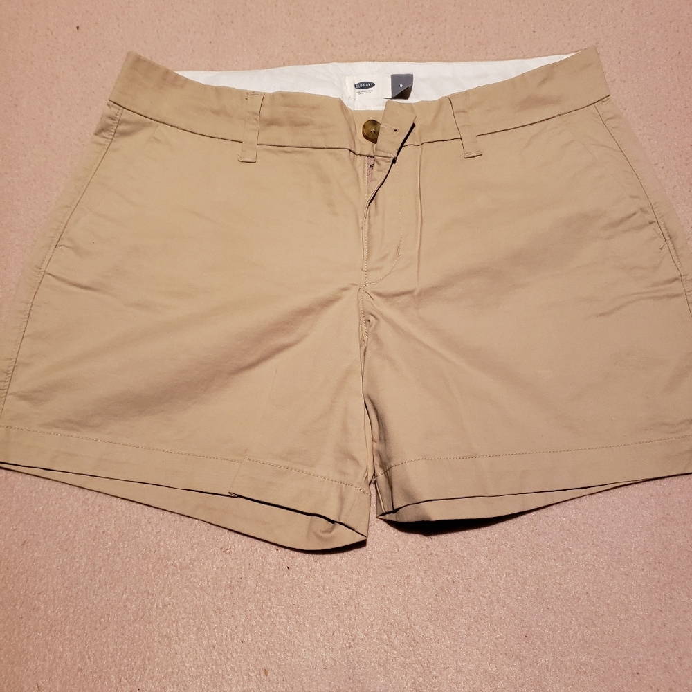 Khaki shorts